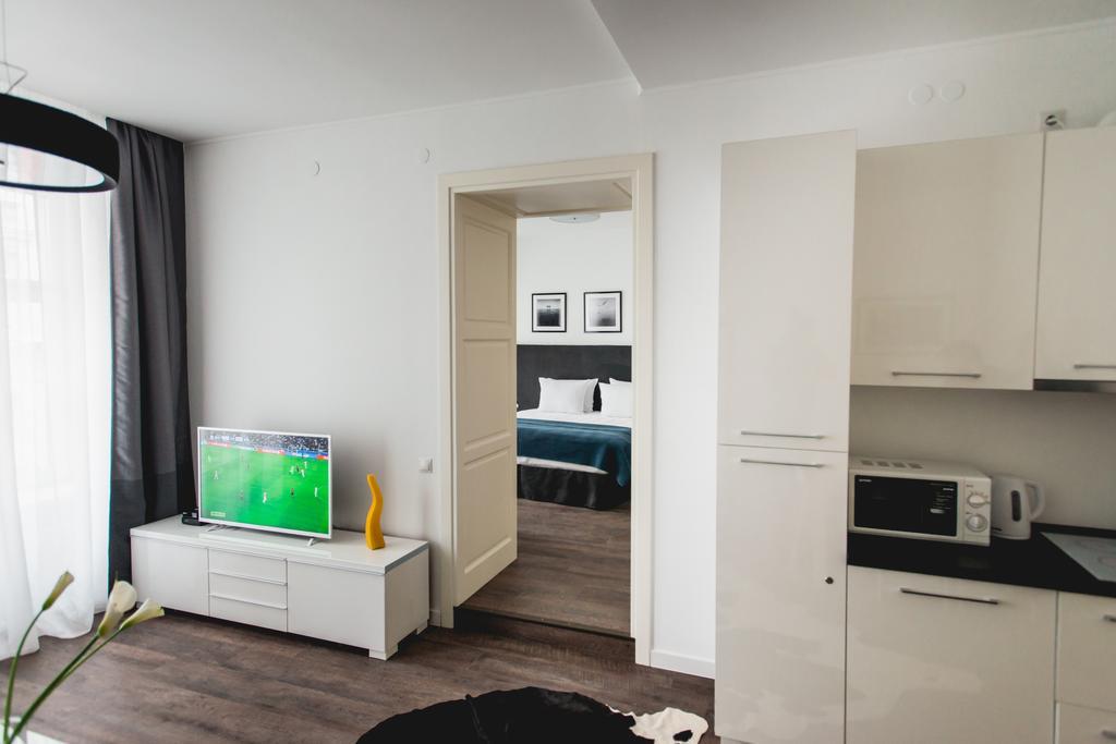 біля оперного театру Apartament Lwów